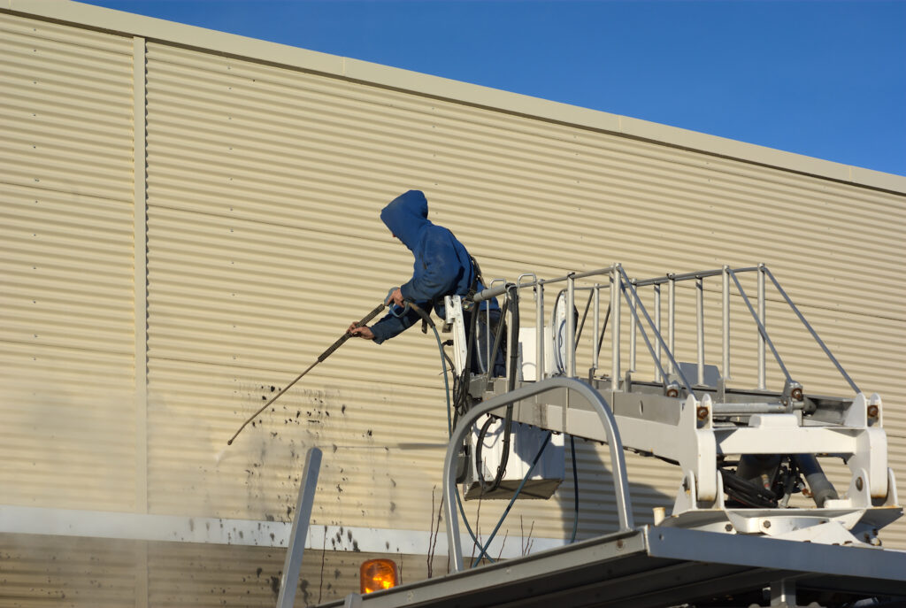 Pressure Washing Commercial Building